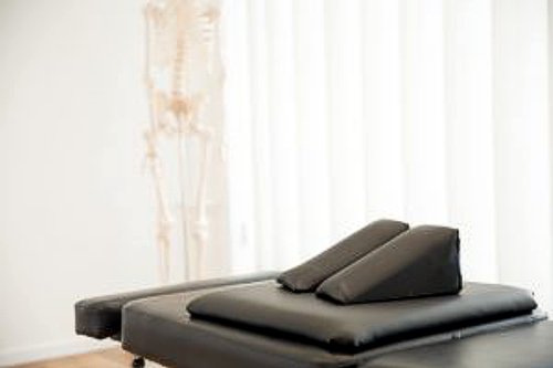 Sacro-Occipital-Technik Diagnostik- und Behandlungssystem der Sacro-Occipital Technique (SOT)